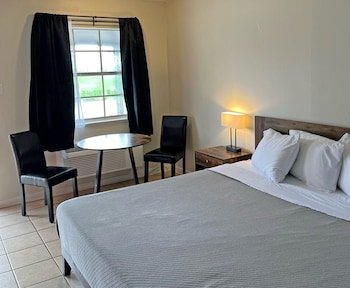 Red Carpet Inn Houma