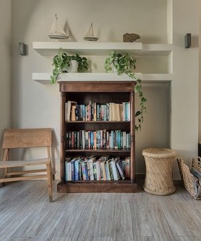 Erietta Luxury Apartments