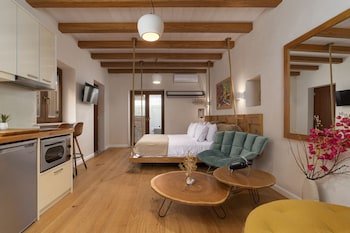 Andros 4 All Seasons Villas & Suites