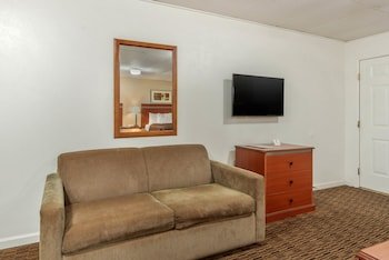 Valley Motel