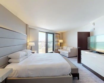 Hilton Marco Island Beach Resort and Spa