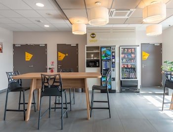 B&B Hôtel Montélimar Sud