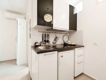 Private Luxury Suites