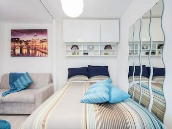 Private Luxury Suites