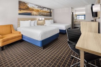 Days Inn by Wyndham Waycross