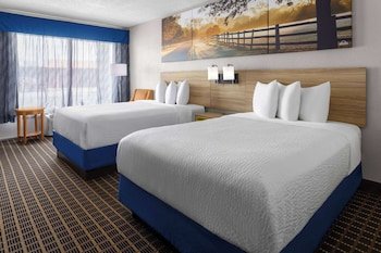 Days Inn by Wyndham Waycross