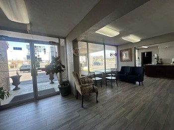 Executive Inn Locust Grove