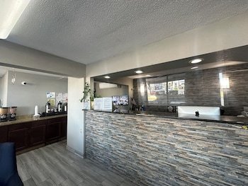 Executive Inn Locust Grove