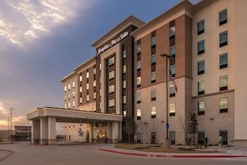 Hampton Inn & Suites Dallas The Colony