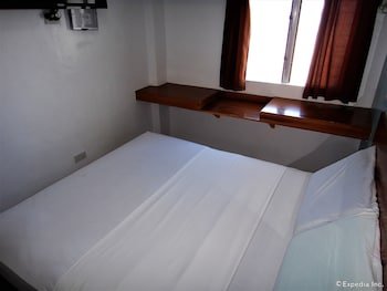 G-Galyx Inn Hotel