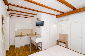 Apartments Raic