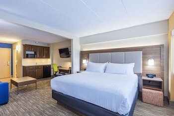 Holiday Inn Express Saint John Harbour Side