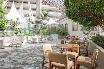 DoubleTree by Hilton Hotel Rochester