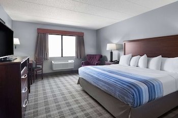 AmericInn by Wyndham Stuart