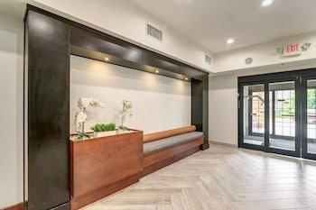 Staybridge Suites Tyler University Area