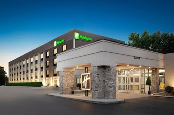 Holiday Inn Cleveland - Mayfield