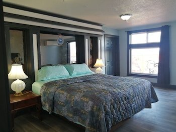 Digby Sailboat Suites