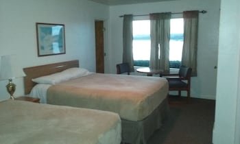 The Bay Bridge Motel