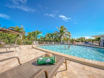Pelican Rv Resort And Motel