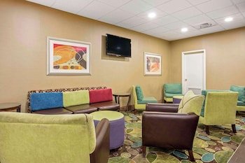 Comfort Inn Downtown