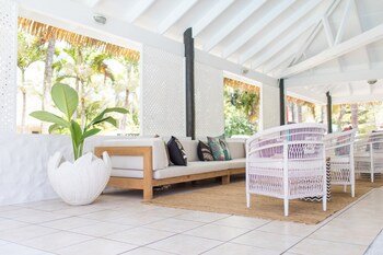 MOTU Beachfront Art Villas Rarotonga