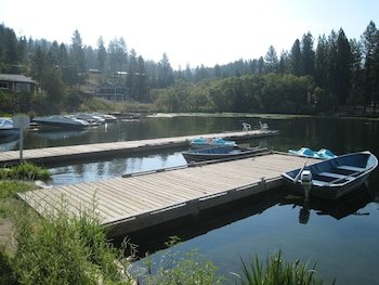Willow Bay Resort & Marina