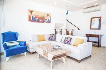 Villa Azure