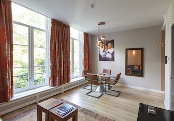 Dutch Masters Apartments