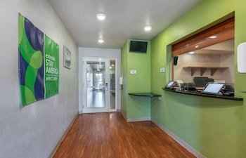 Extended Stay America Select Suites Lake Worth