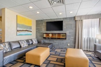 Clarion Hotel 