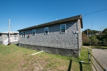 Outer Banks Motel - Village Accommodations