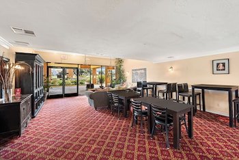 The Morgan at San Simeon Hotel