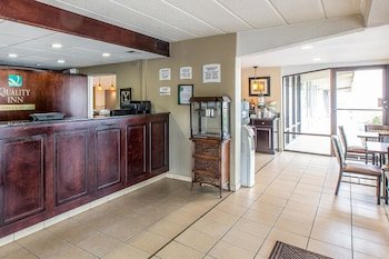 Quality Inn & Suites Easley