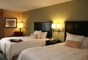 Hidden Falls Inn at Lake Marble Falls