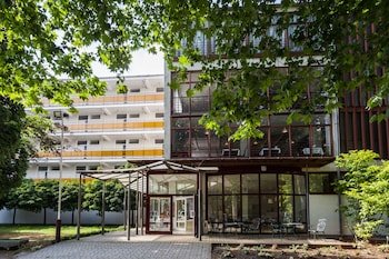 CE Napfény Hotel