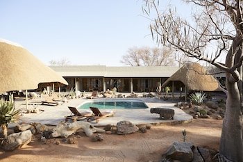 Solitaire Country Lodge