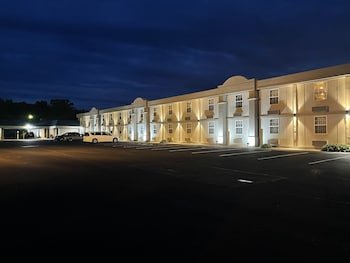 Days Inn by Wyndham Conneaut