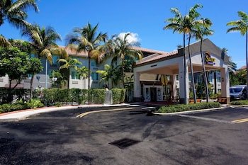 Sleep Inn & Suites Ft. Lauderdale International Airport