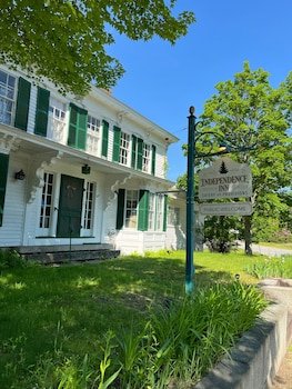 Independence Inn