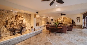 Parador Nature Resort & Spa