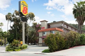 Super 8 by Wyndham San Diego Hotel Circle