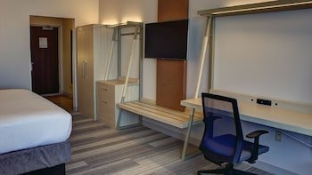 Holiday Inn Express & Suites Spencer