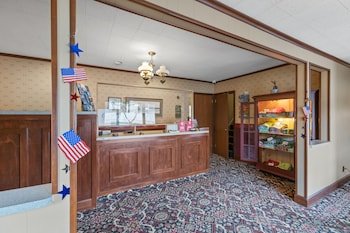 Glass House Inn