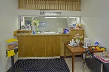 Americas Best Value Inn-Oxnard/Port Hueneme