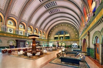 St. Louis Union Station Hotel
