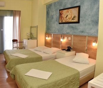 Socrates Hotel