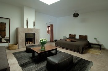 Riad UP