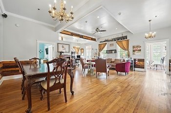 Centennial House