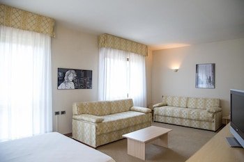 Brianteo Hotel & Restaurant