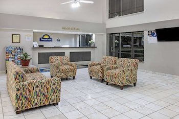 Days Inn by Wyndham Spartanburg Waccamaw